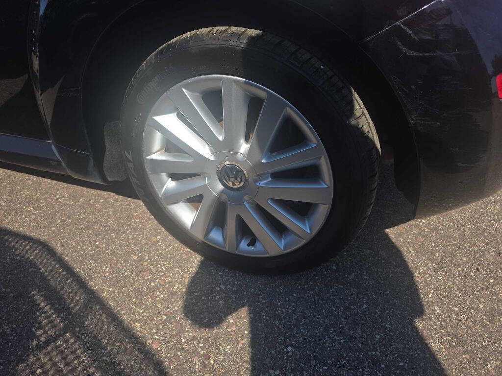 2008 Volkswagen New Beetle Convertible 22