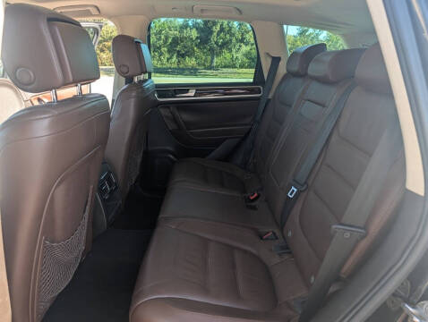 2013 Volkswagen Touareg VR6 Sport