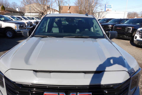 2024 GMC Sierra 1500 Elevation Standard