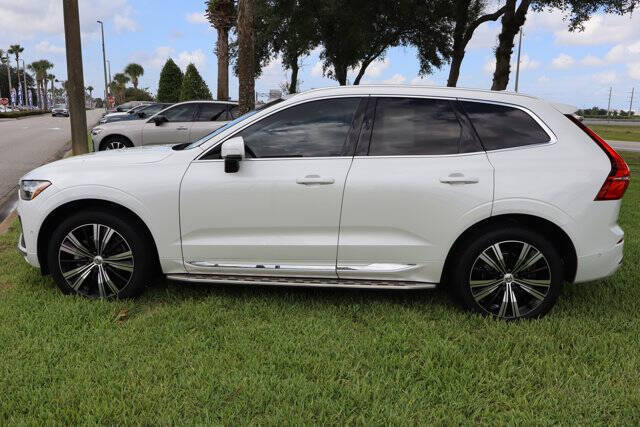 2023 Volvo XC60 B5 Plus Bright Theme