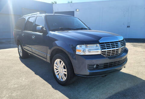 2014 Lincoln Navigator L