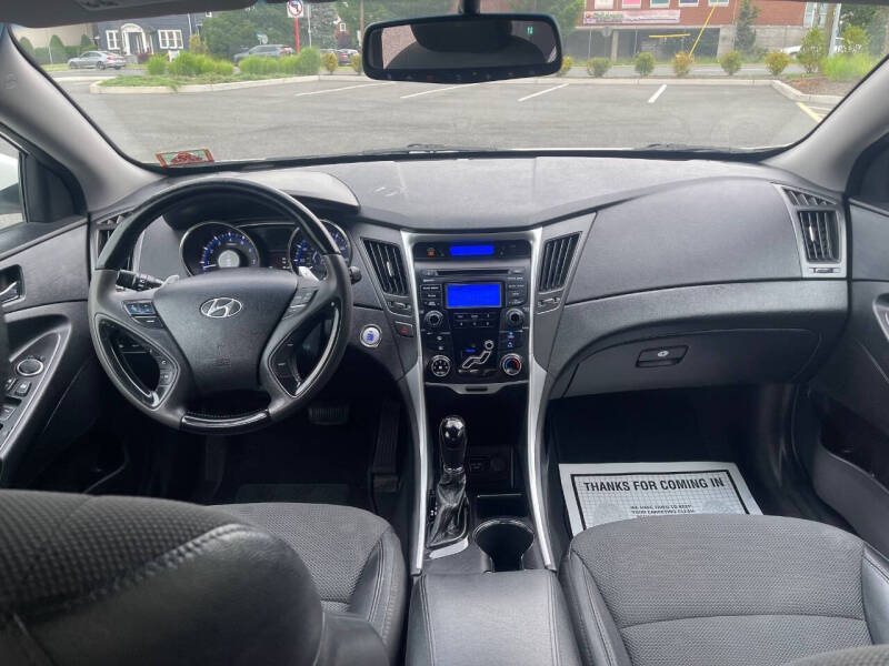 2013 Hyundai Sonata SE