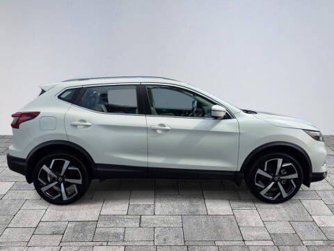 2021 Nissan Rogue Sport SL
