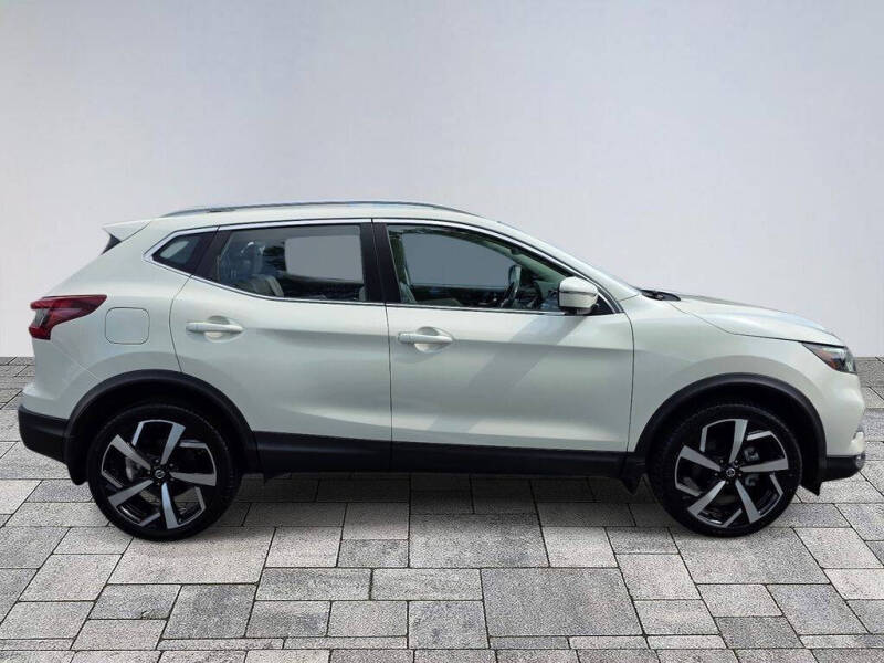 2021 Nissan Rogue Sport SL