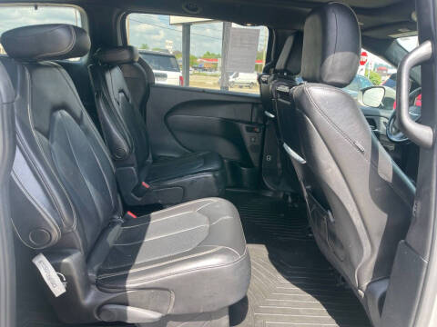 2020 Chrysler Pacifica Touring L Plus