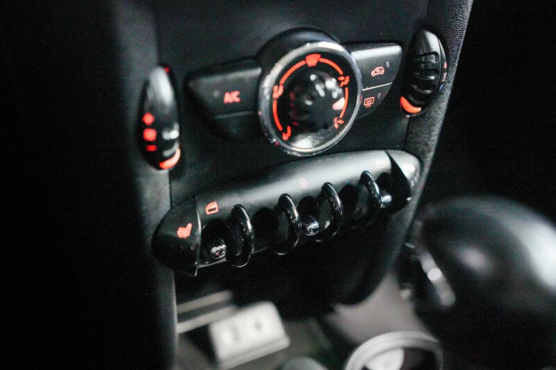 2013 MINI Clubman Cooper