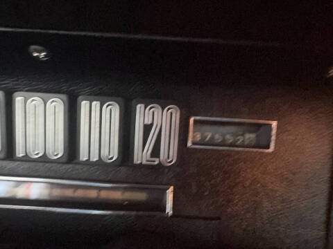 1966 Ford Thunderbird