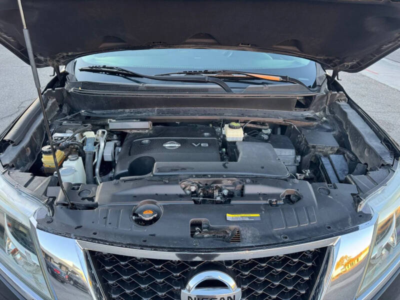 2014 Nissan Pathfinder Platinum