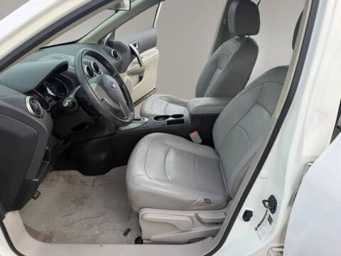 2014 Nissan Rogue Select S