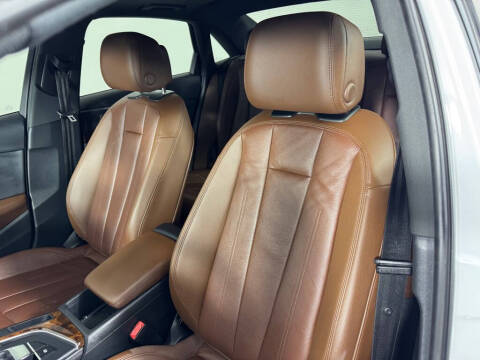 2019 Audi A4 quattro Premium Plus 45 TFSI