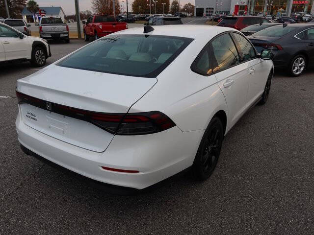 2025 Honda Accord SE