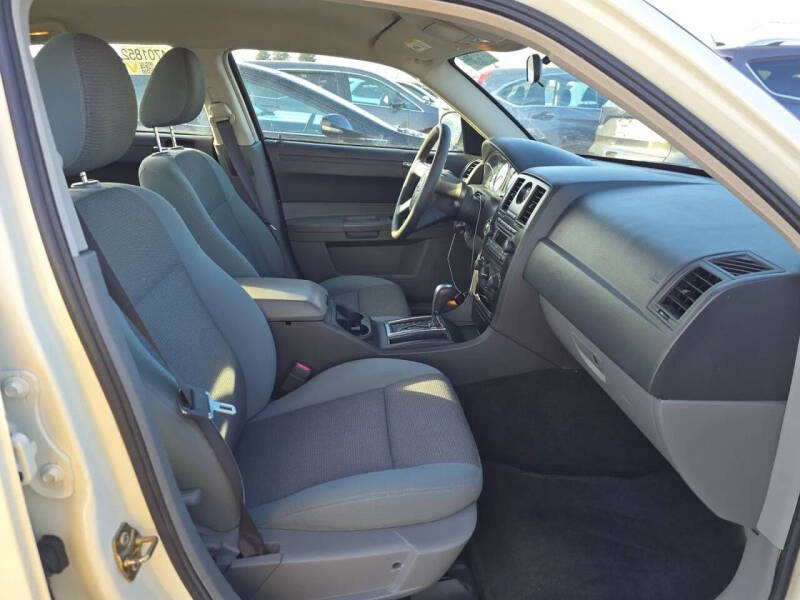 2005 Chrysler 300