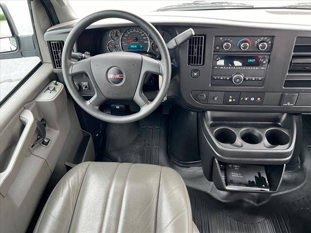 Used 2022 GMC Savana Cargo 1WT with VIN 1GTW7BFPXN1191353 for sale in Wood River, IL