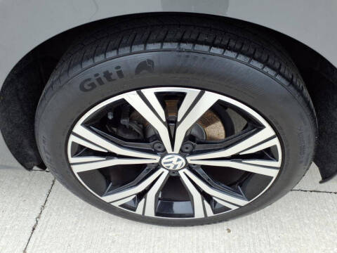 2022 Volkswagen Passat SE