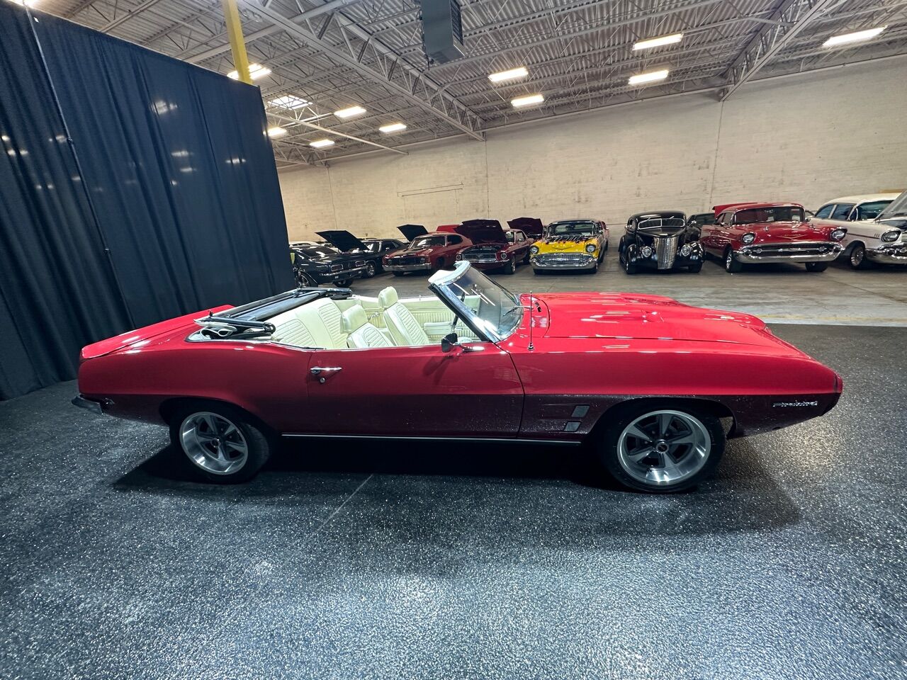 1969 Pontiac Firebird 19