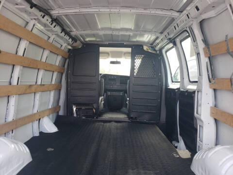 2020 Chevrolet Express 2500