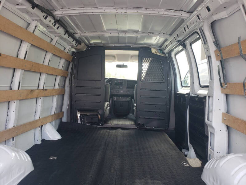 2020 Chevrolet Express 2500