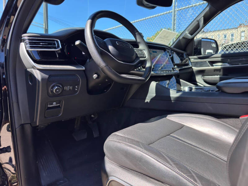 2022 Jeep Wagoneer Series II