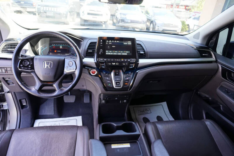 2020 Honda Odyssey Elite