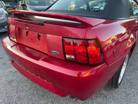 2000 Ford Mustang GT