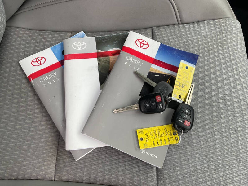 2015 Toyota Camry SE