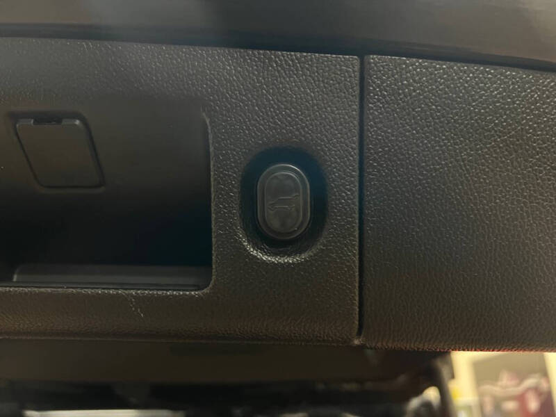 2015 Cadillac Escalade ESV Luxury