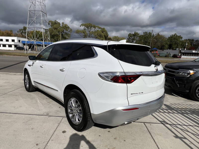 2024 Buick Enclave Premium
