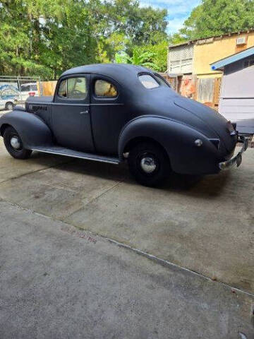 1939 Packard 110