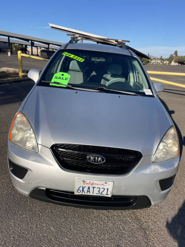 2009 Kia Rondo