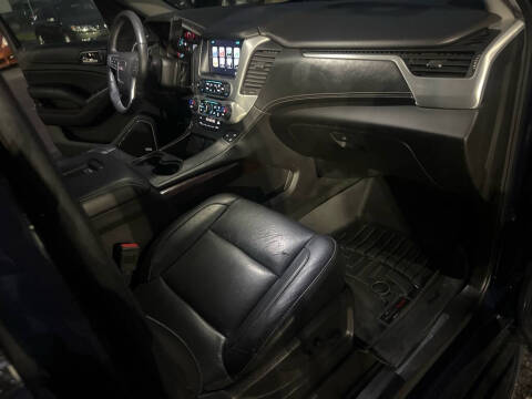 2017 GMC Yukon XL SLT