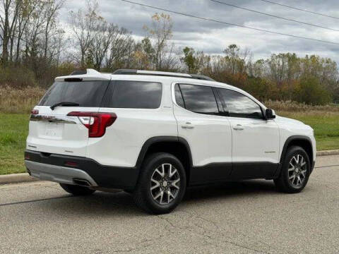 2023 GMC Acadia SLE