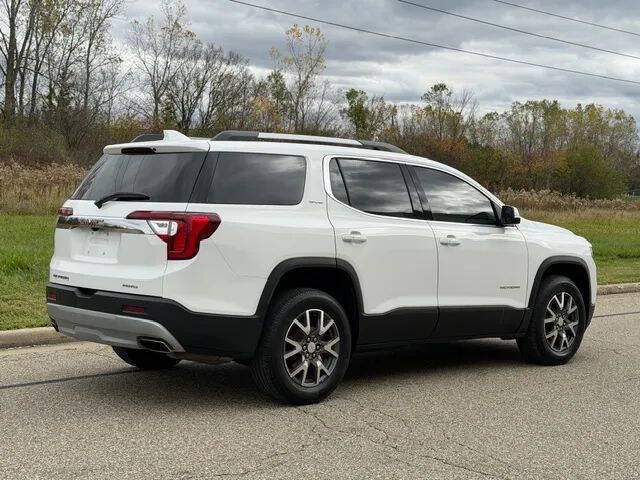 2023 GMC Acadia SLE