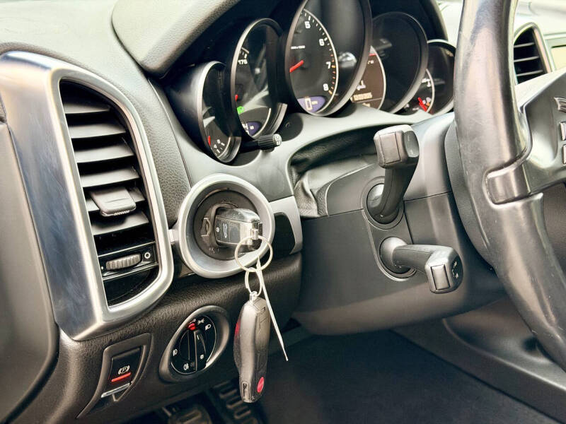 2013 Porsche Cayenne