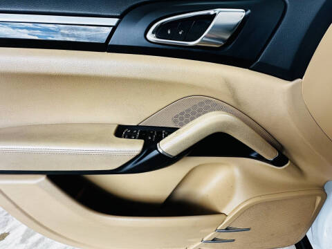 2016 Porsche Cayenne