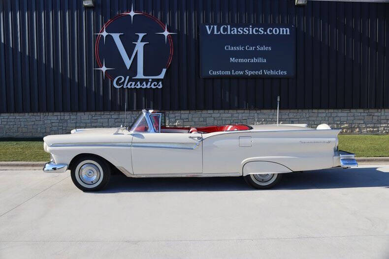 1957 Ford Fairlane