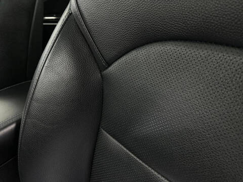 2018 Kia Cadenza Technology