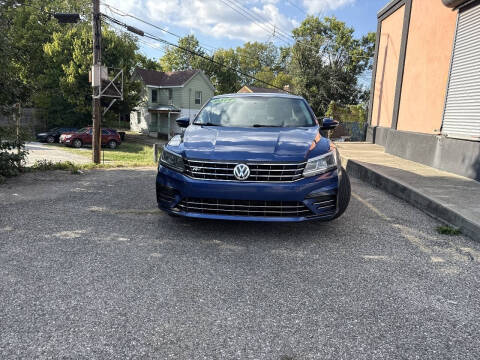 2017 Volkswagen Passat 1.8T R-Line