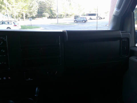 2020 Chevrolet Express 2500