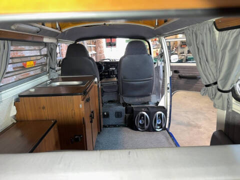 1977 Volkswagen Type 2
