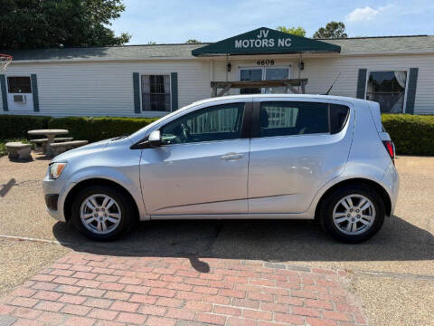 2013 Chevrolet Sonic LT Manual
