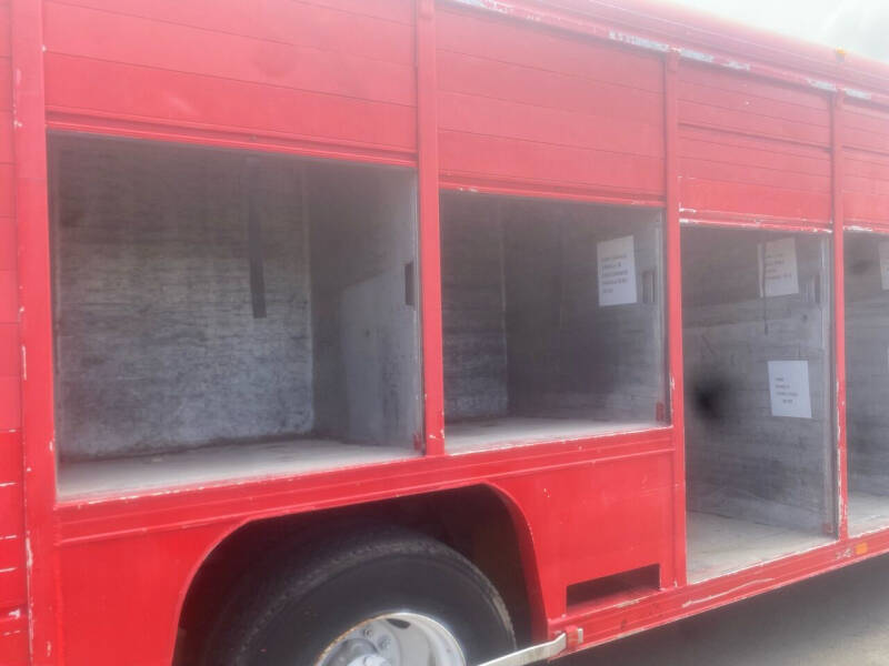 2000 International 4900