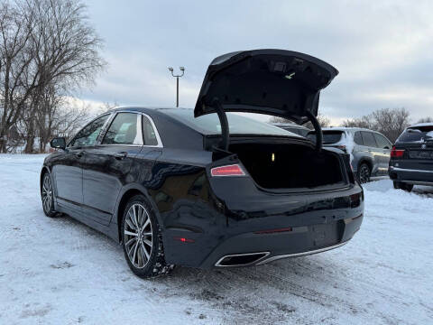 2017 Lincoln MKZ Premiere
