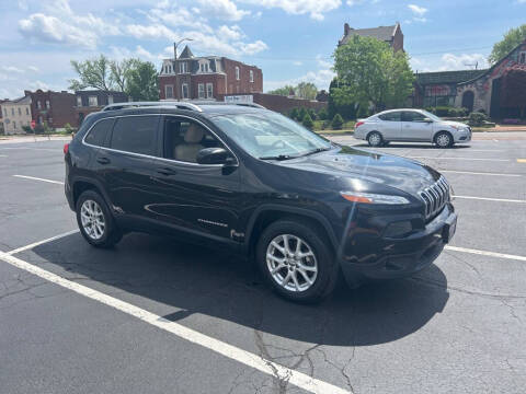 2017 Jeep Cherokee for sale at DC Auto Sales Inc in Saint Louis MO