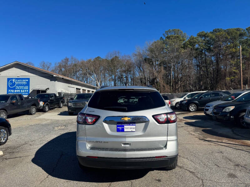 2017 Chevrolet Traverse LS