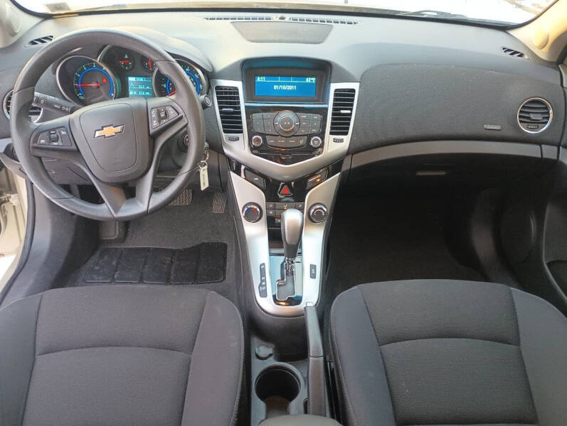 2016 Chevrolet Cruze Limited 1LT Auto