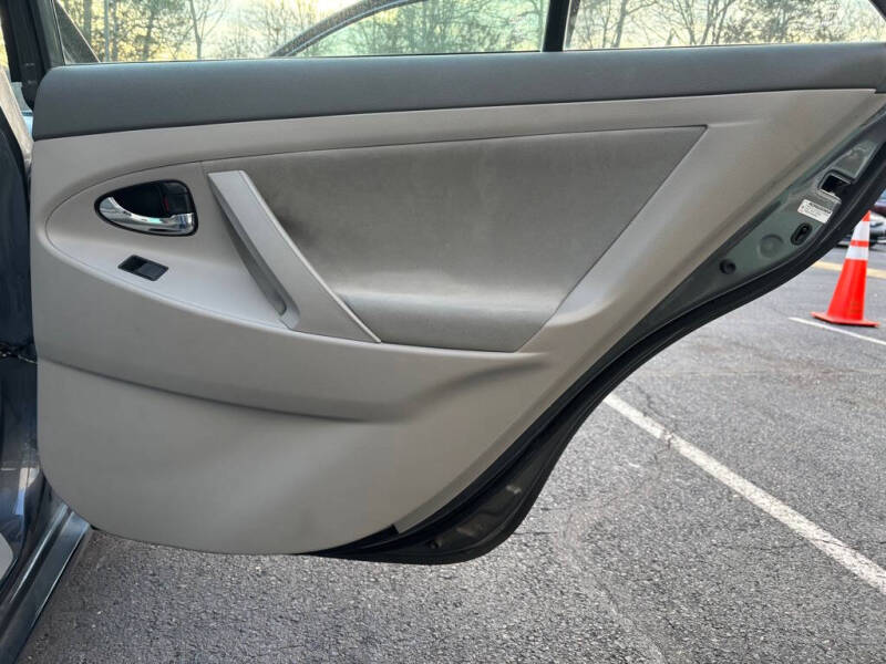 2007 Toyota Camry LE