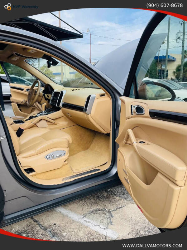 2011 Porsche Cayenne S