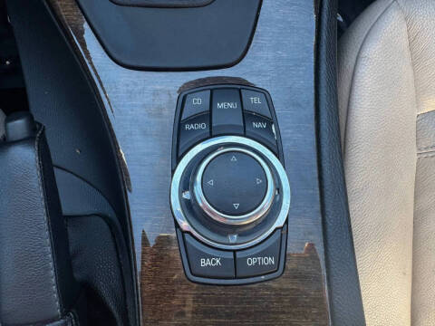 2012 BMW 3 Series