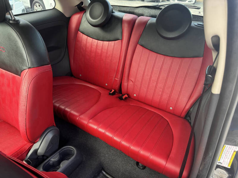 2012 FIAT 500 Lounge