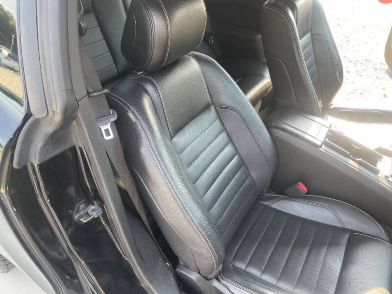 2012 Ford Mustang V6 Premium